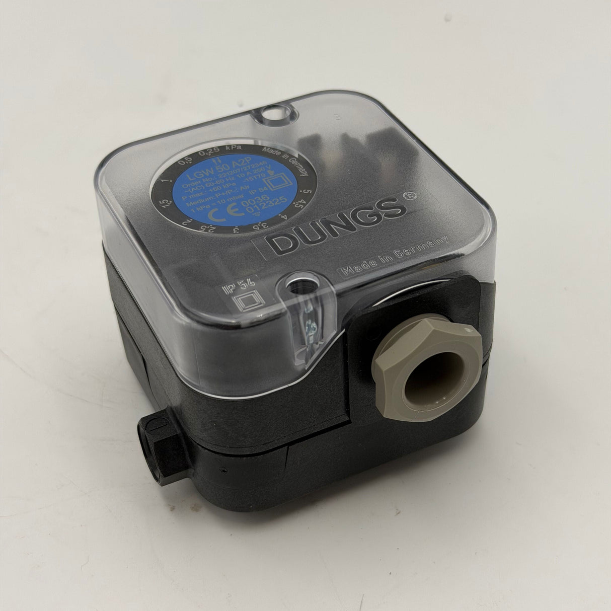 Dungs LGW50 A2P 2.5 - 50 mbar Differential Air Pressure Switch (Test Button)
